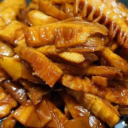 Brasied Bamboo Shoots 油焖笋