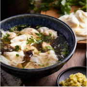 Mini Pork Wonton Soup 鲜肉小馄饨 (12 Pcs)