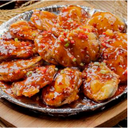 Sizzling Eegplant with Pork Mince 特别茄盒