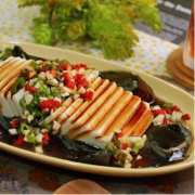 Soft Tofu with Preserved Egg 皮蛋豆腐