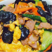 Stir Fried Sliced Pork, Eggs and Black Fungus 木须肉