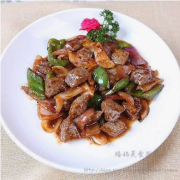 Stir Fried Beef with Black Pepper Sauce 黑椒牛肉