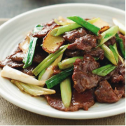 Stir Fried Beef with Spring Onion 葱爆牛肉