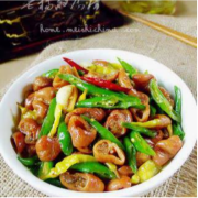 Stir Fried Pork Intestines with Long Chilli 尖椒肥肠