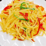 Stir Fried Shredded Potatoes with Sour &amp; Chilli Sauce 酸辣土豆丝
